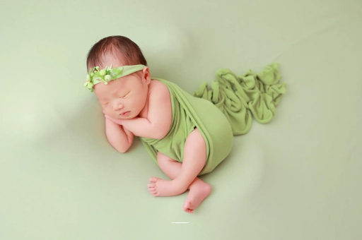 苍南宝宝边吃边拉正常吗 苍南宝宝边吃边拉正常吗